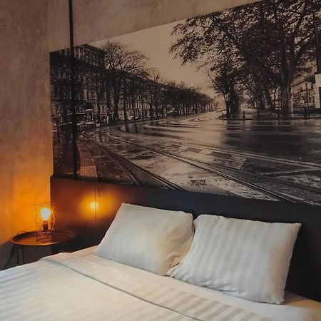 Hotel Nava One Semarang Exterior foto